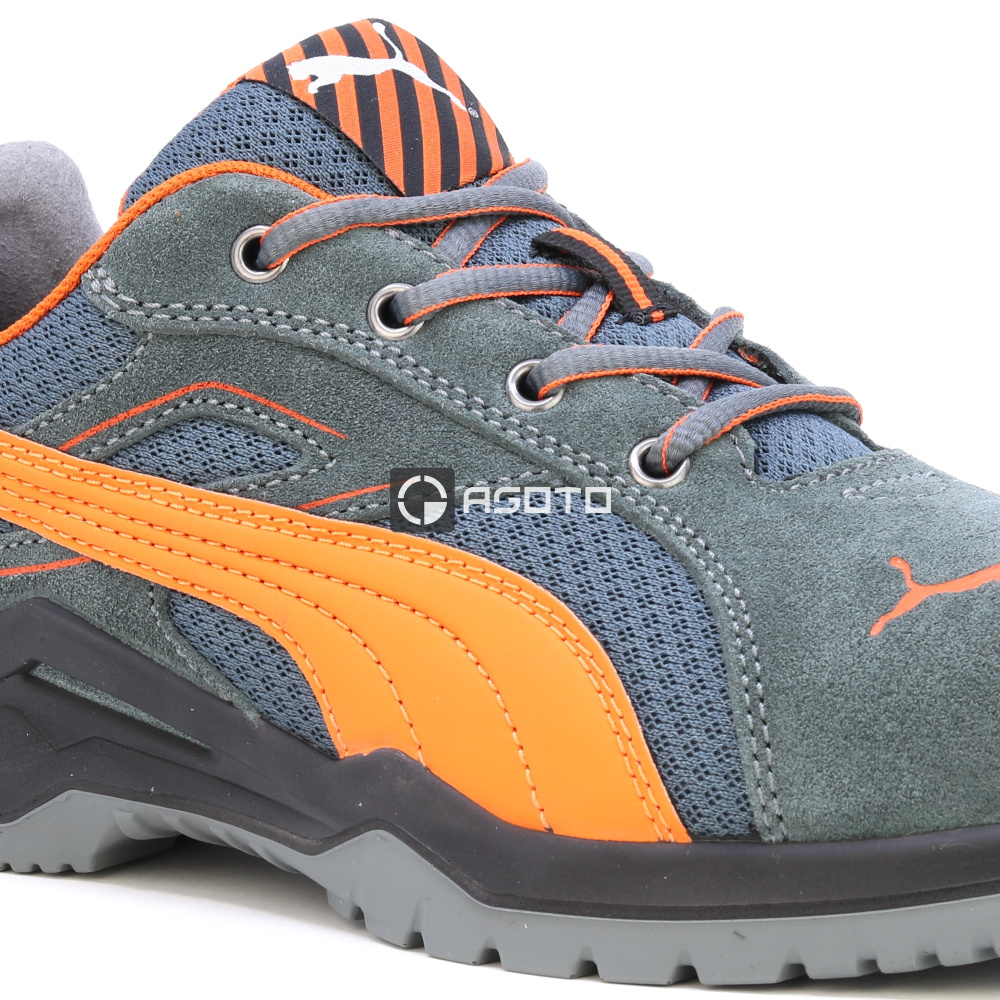 részlet PUMA Omni Orange low S1P munkavédelmi cipő