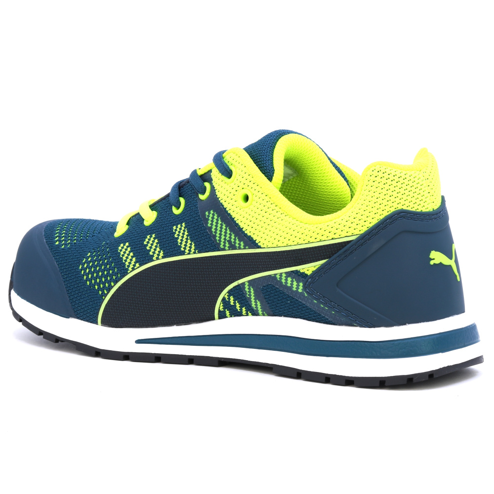 részlet PUMA Elevate Knit low green S1P munkavédelmi cipő
