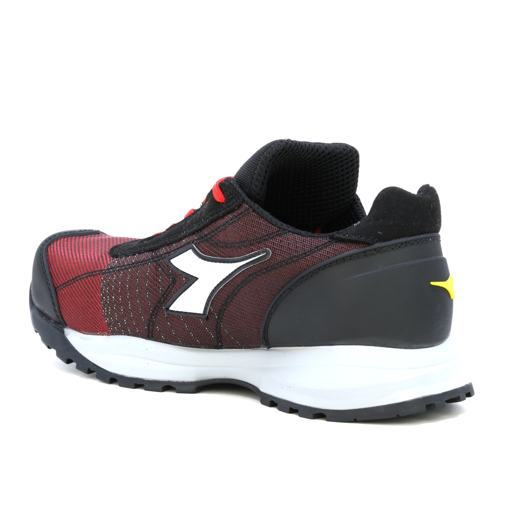 részlet DIADORA Glove Matryx S1P černá pánská pracovní obuv