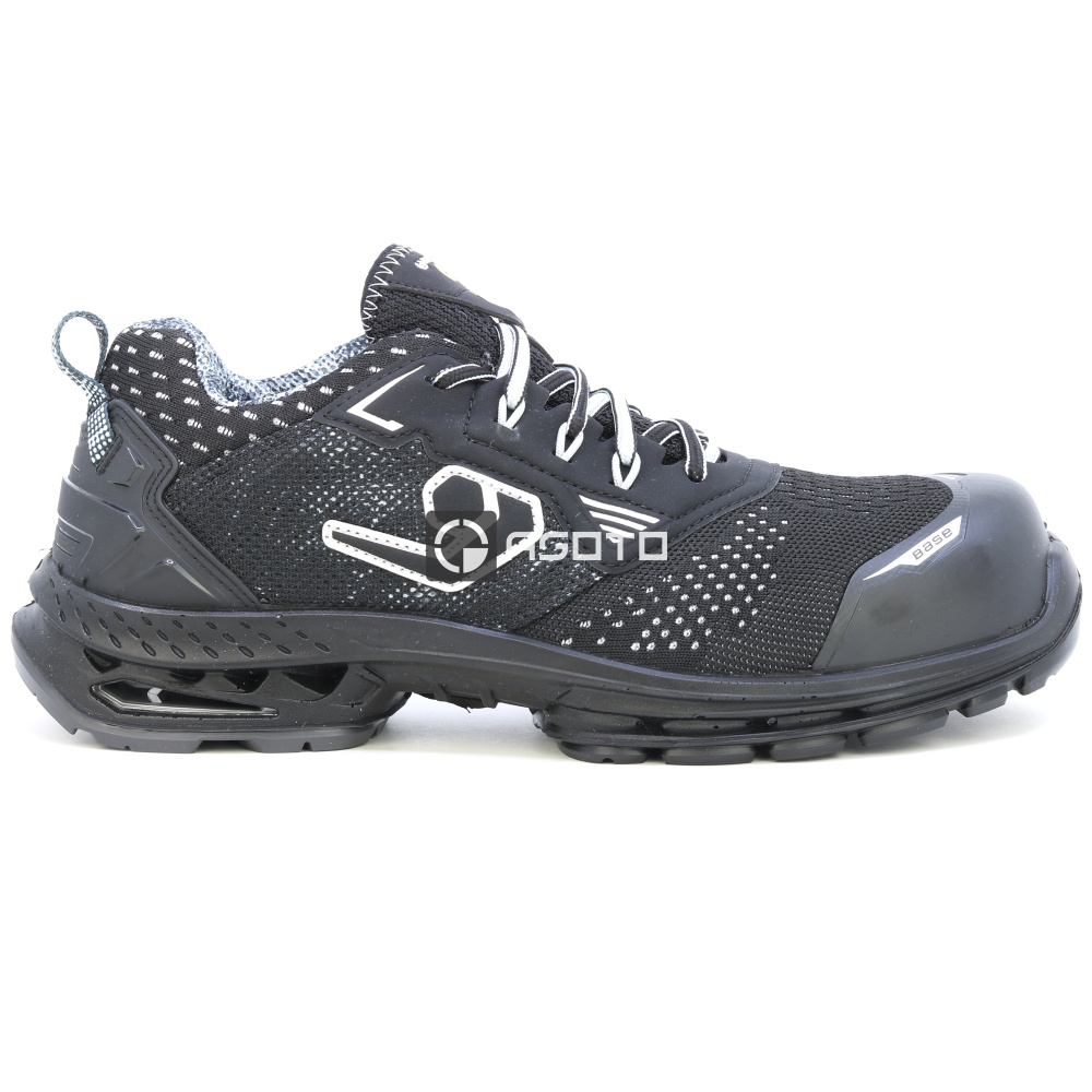 részlet BASE London S1P AirTech outsole antistress munkavédelmi cipő