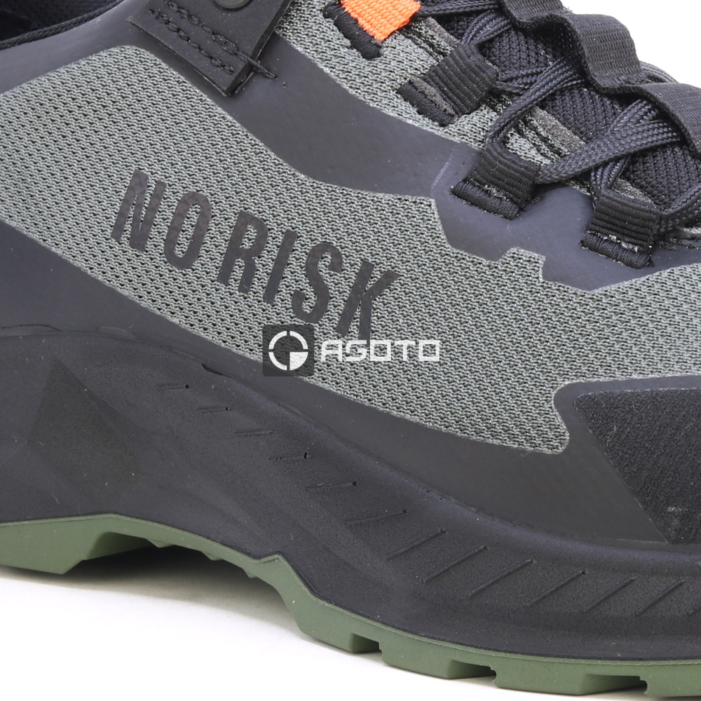 részlet NORISK X-Treme Low S3 munkavédelmi cipő