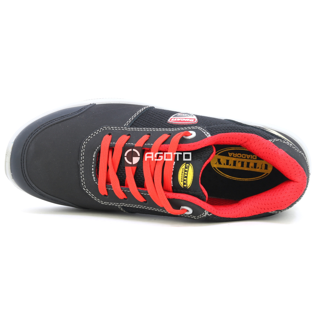 részlet DUCATI Speedy Race S1P munkavédelmi cipő