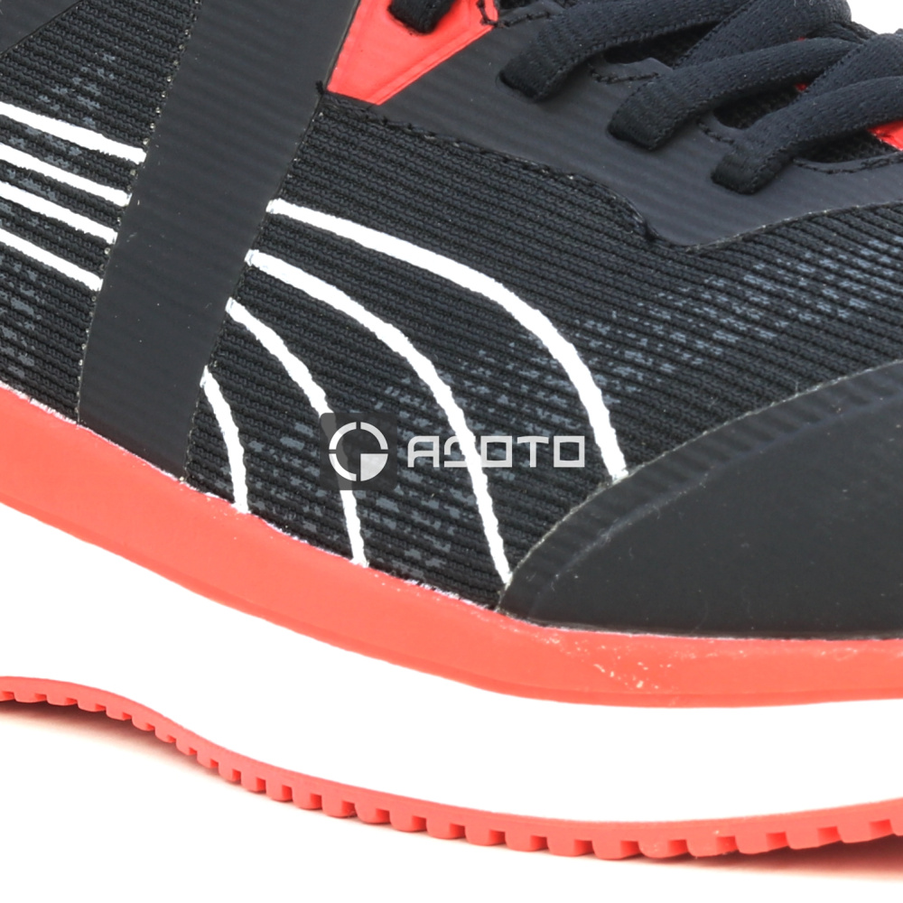 részlet PUMA Turbo blk/red Low S1PS ESD munkavédelmi cipő