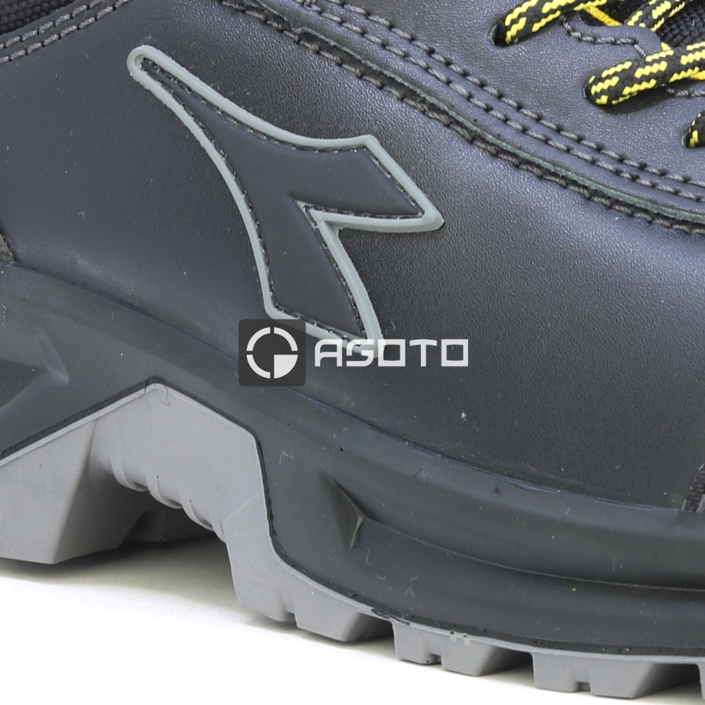 részlet DIADORA Action low S3S munkavédelmi cipő