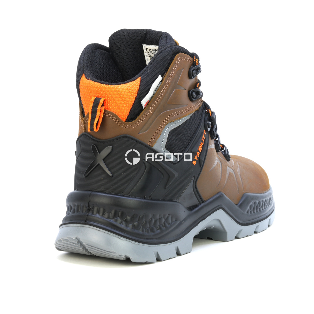 részlet EXENA Everest Brown S3 3M Thinsulate férfi téli munkacipő