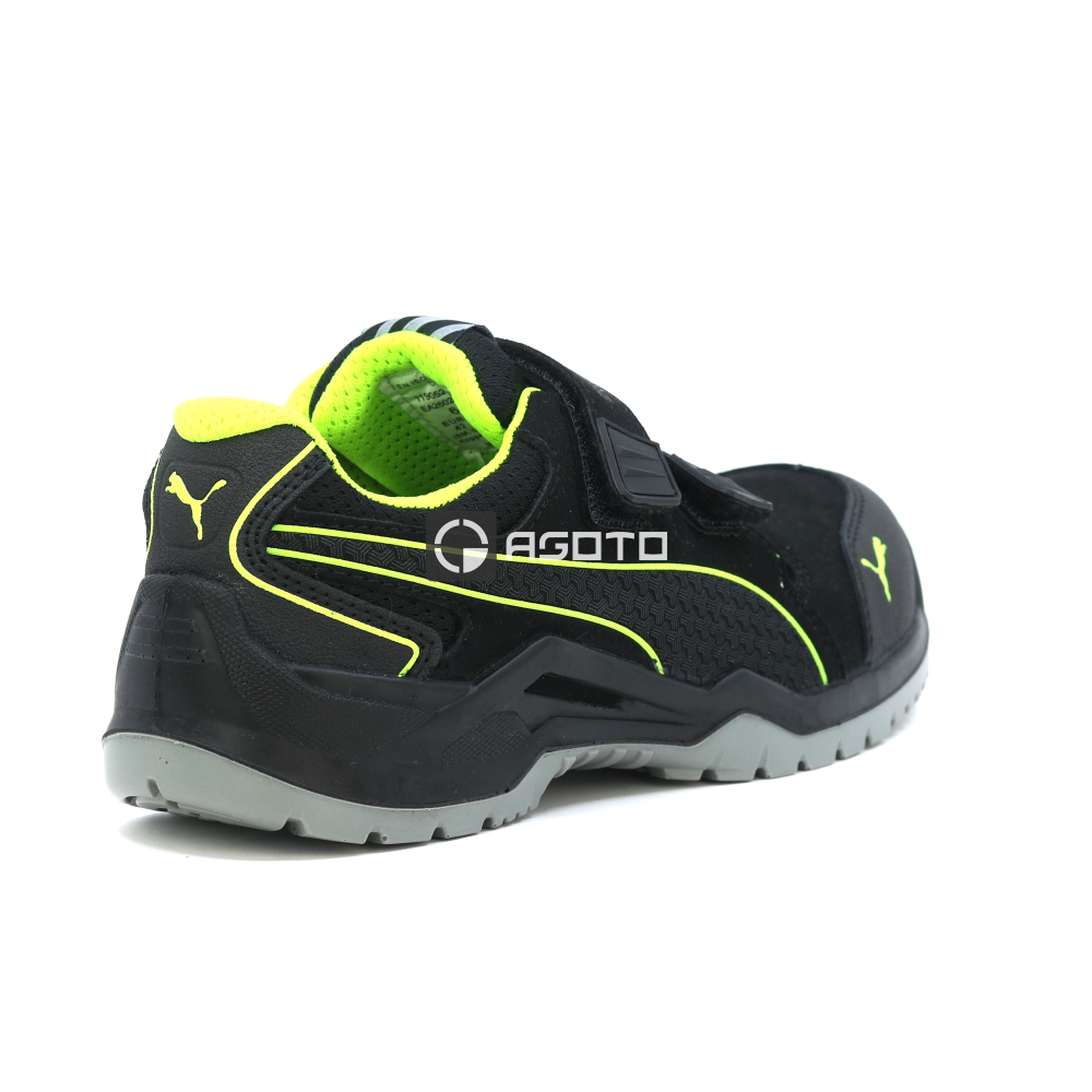 részlet PUMA Neodyme green low S1P ESD munkavédelmi cipő