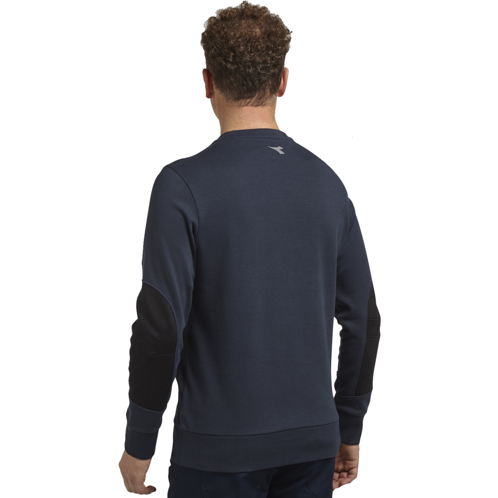 részlet DIADORA Crew Litework modrá pánská mikina ke krku