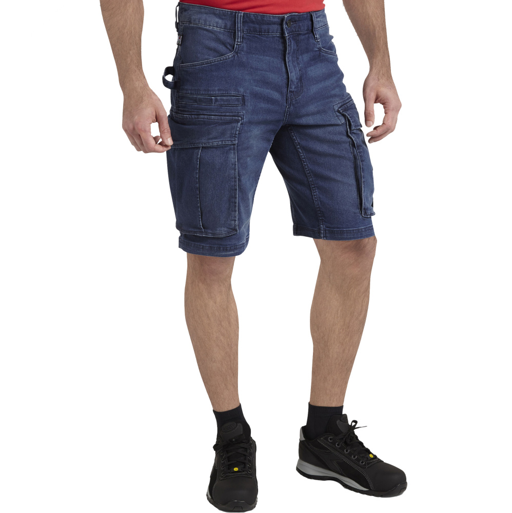 részlet DIADORA Jeans Stertch férfi rövidnadrág