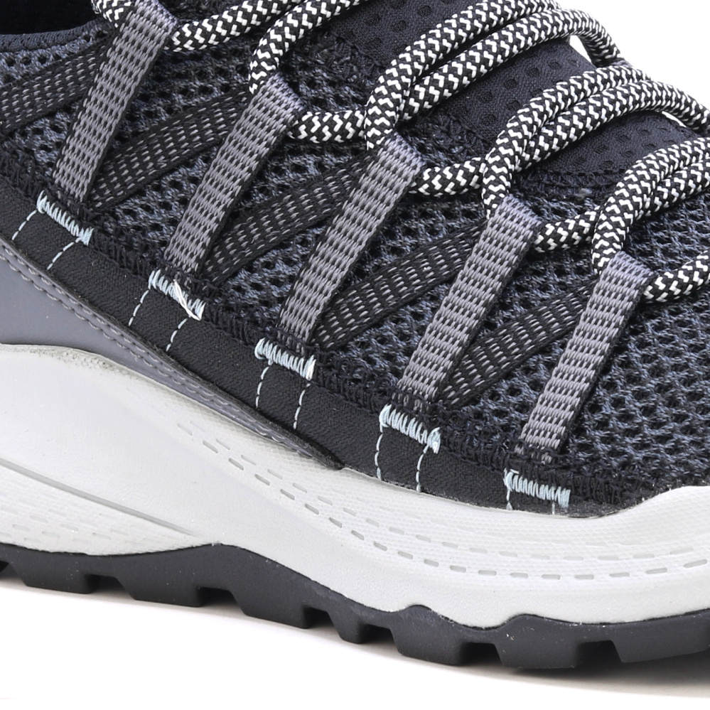 részlet MERRELL Bravada trekking cipő