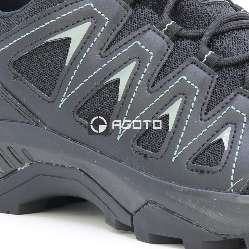 részlet SALOMON X Braze black trekking cipő