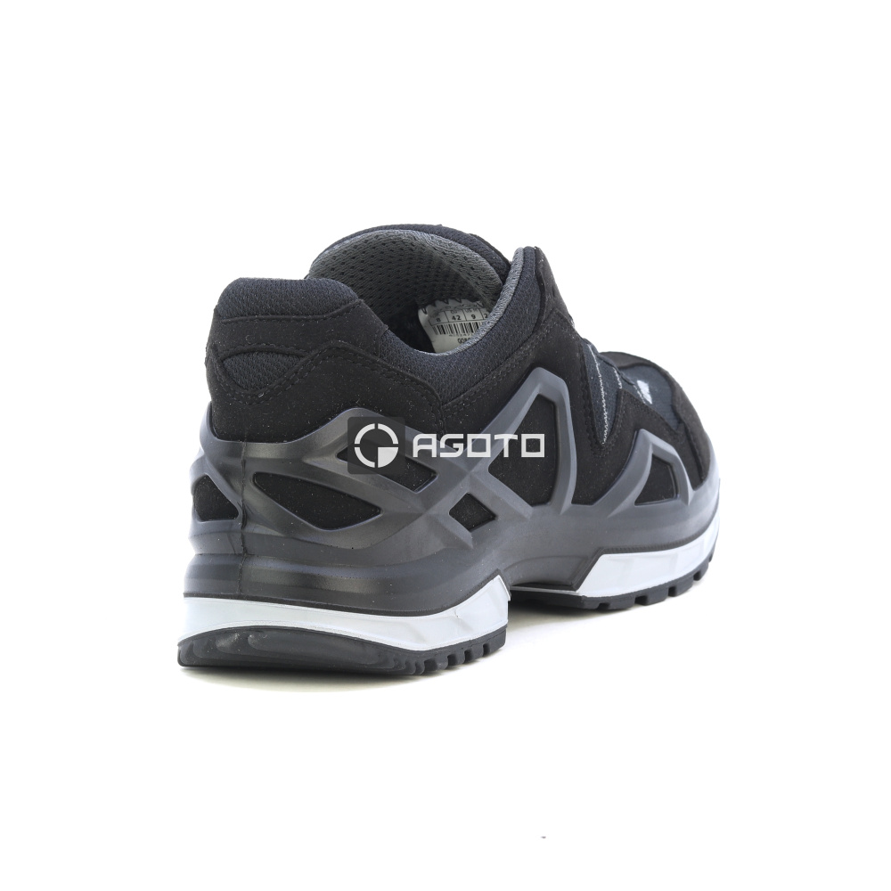 részlet LOWA Gorgon GTX membrane Gore-Tex® trekking cipő