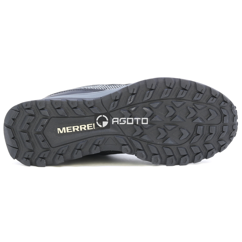részlet MERRELL FLY STRIKE trekking cipők