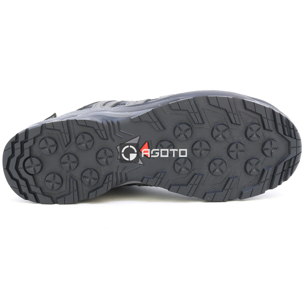 részlet SALOMON X-Adventure Recon GTX membrán Gore-Tex® trekking cipők