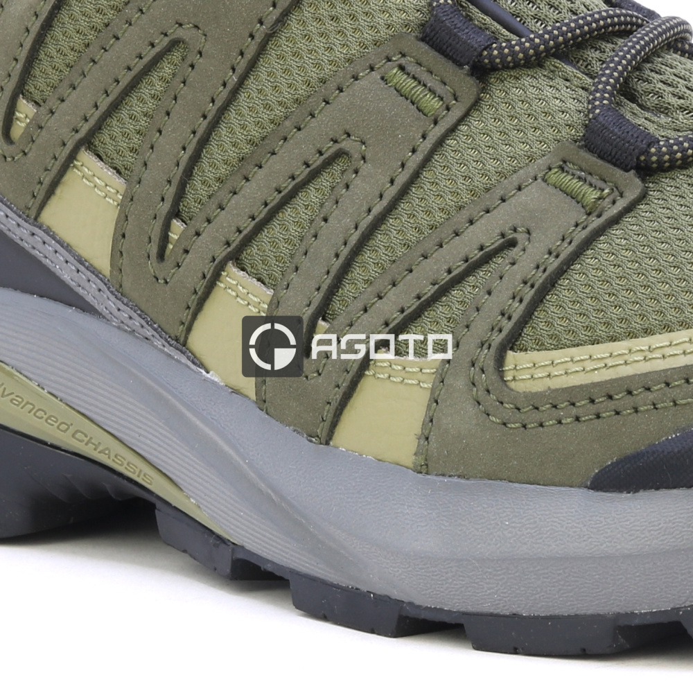részlet SALOMON X-Adventure Recon GTX membrán Gore-Tex® trekking cipők
