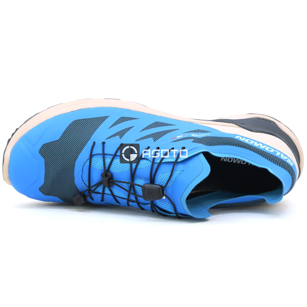 részlet SALOMON XA META MADE IN FRANCE trekking cipők