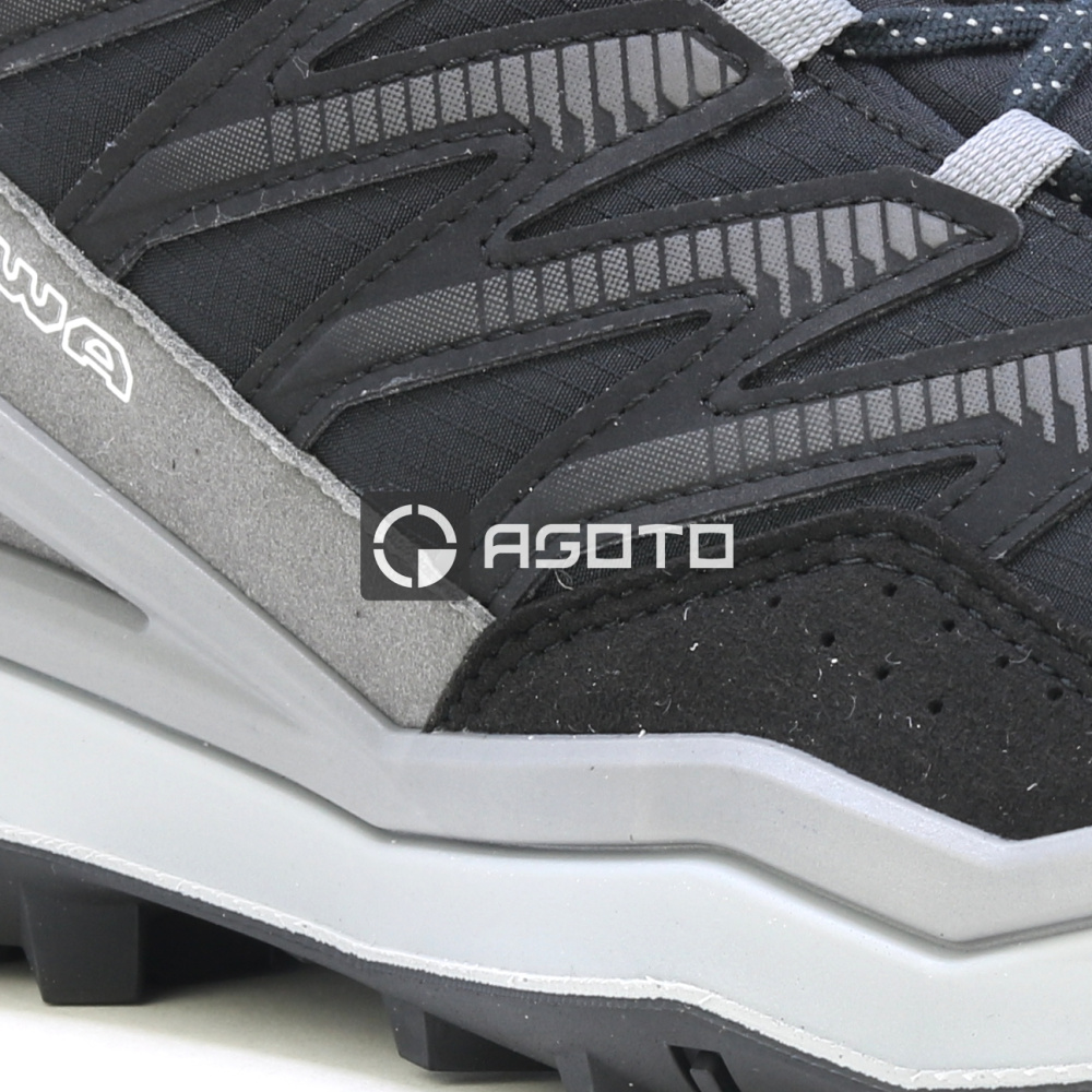 részlet LOWA Maddox Pro GTX LO Wide Gore-Tex® trekking cipők