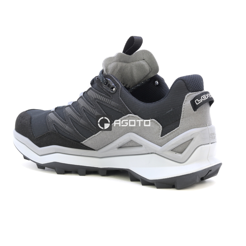 részlet LOWA Maddox Pro GTX LO Wide Gore-Tex® trekking cipők