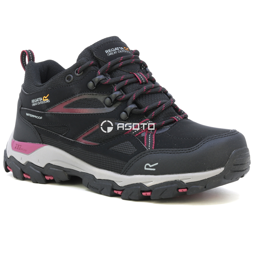 részlet REGATTA Holcombe III Low Isotex membrane trekking cipők