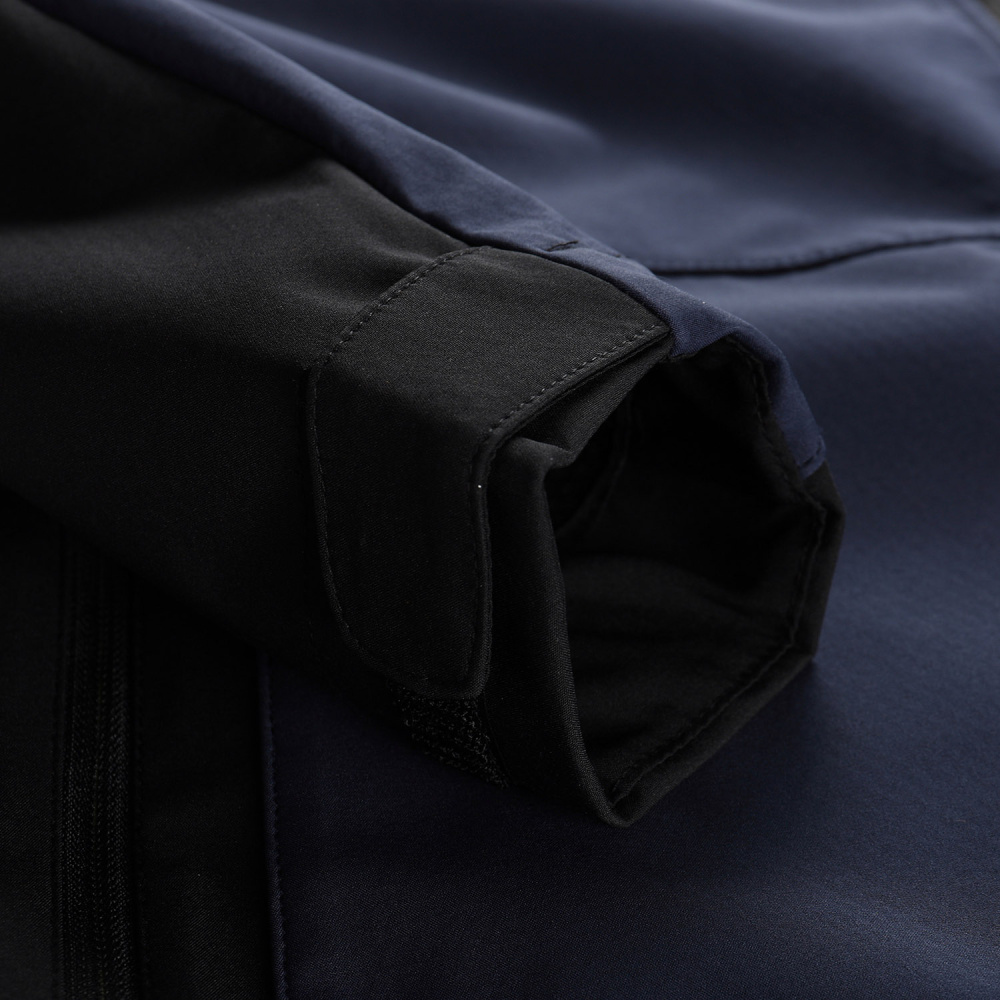 részlet ALPINE PRO Esprit membrane SOFT-SHELL WINDBARRIER 8000 mm trekking kabát
