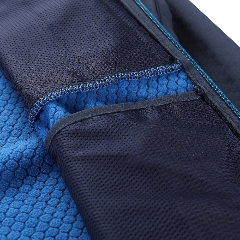részlet ALPINE PRO Hoor membrane SOFT-SHELL WINDBARRIER DWR 8000 mm trekking kabát