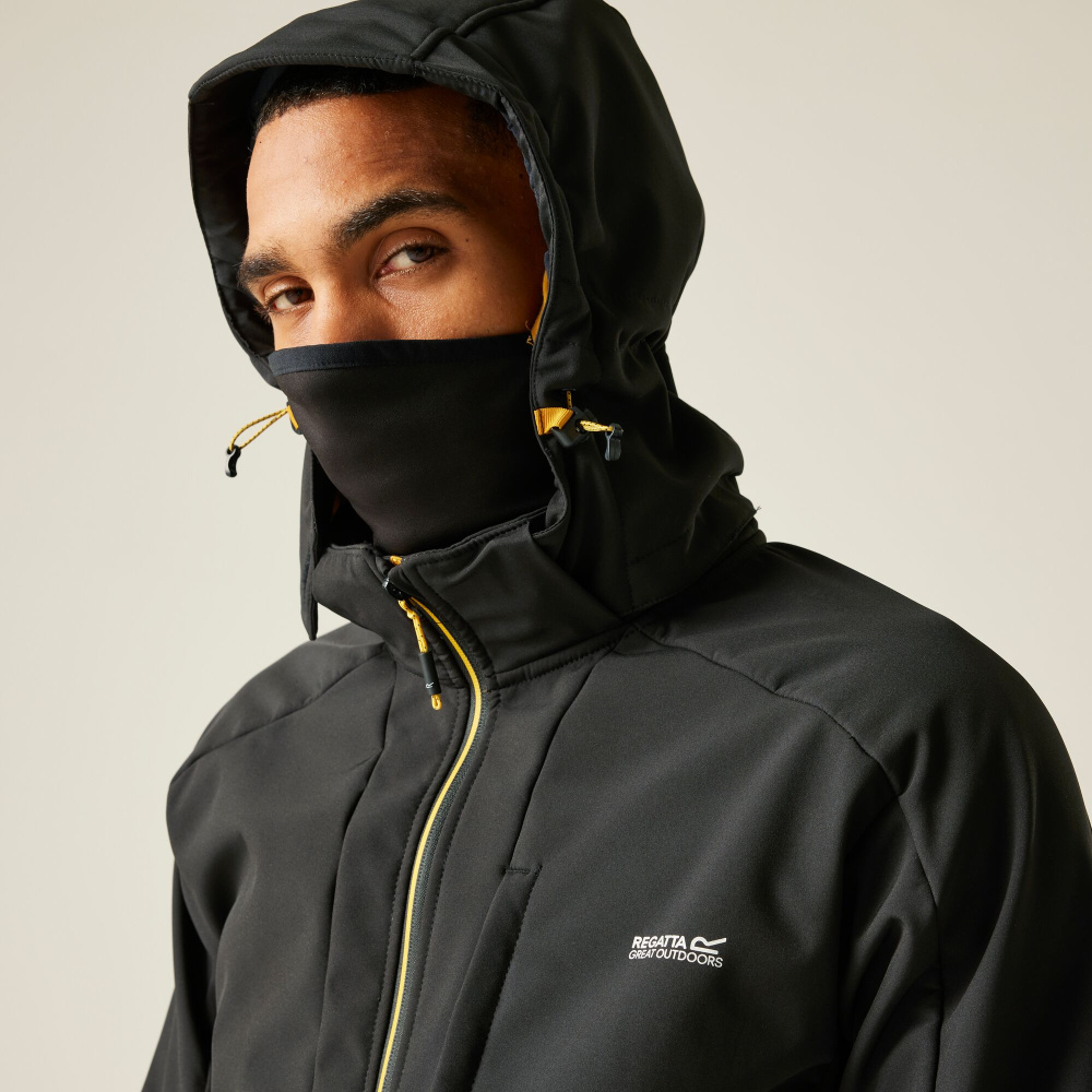 részlet REGATTA Hewitts fekete férfi outdoor kabát extrém körülményekhez, 15 000 mm vízo