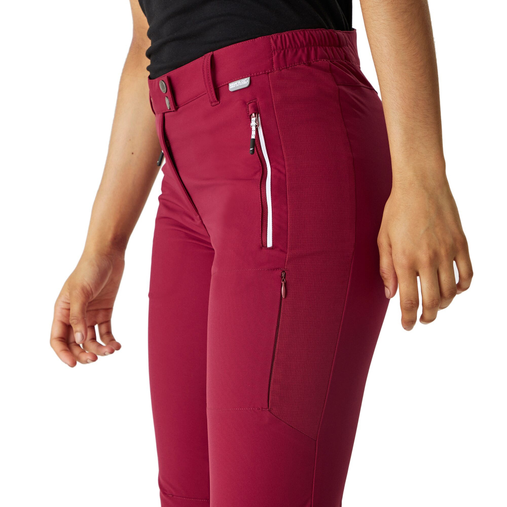 részlet REGATTA Mountain Trs III női túranadrág