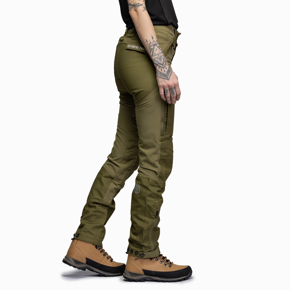 részlet Beyond Nordic Sweden BN001 Teflon EcoElite® RECCO női túranadrág