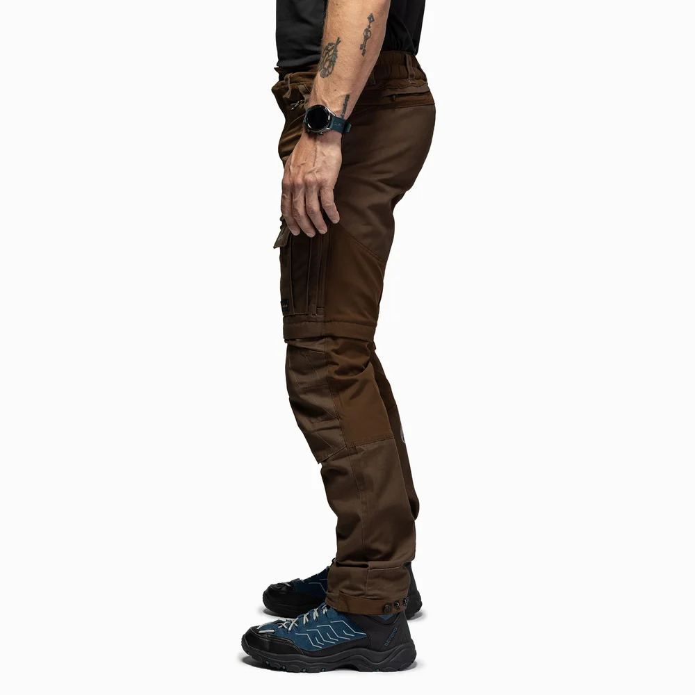 részlet Beyond Nordic Sweden Zip-Off Teflon EcoElite® túranadrág