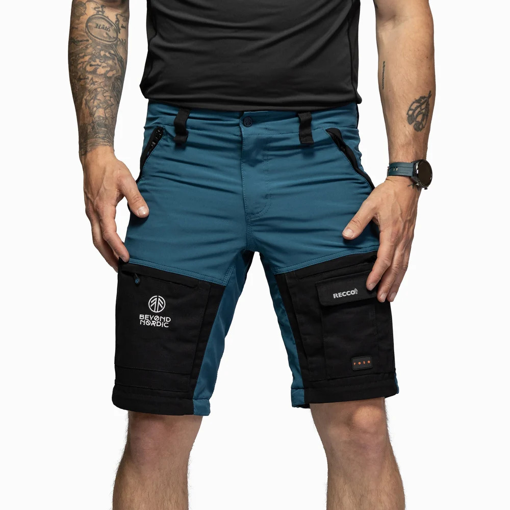 részlet Beyond Nordic Sweden Zip-Off Teflon EcoElite® túranadrág