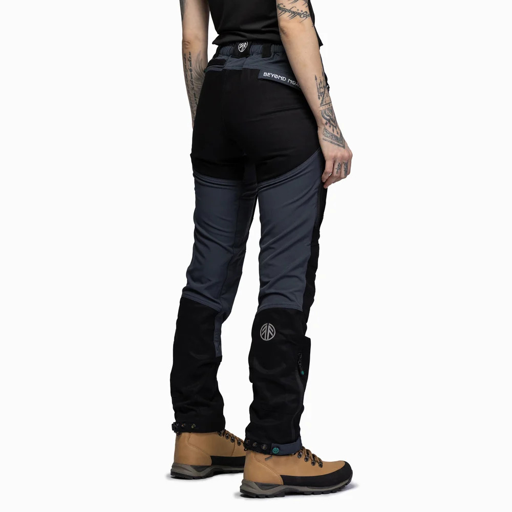 részlet Beyond Nordic Sweden BN001 Teflon EcoElite® RECCO női túranadrág