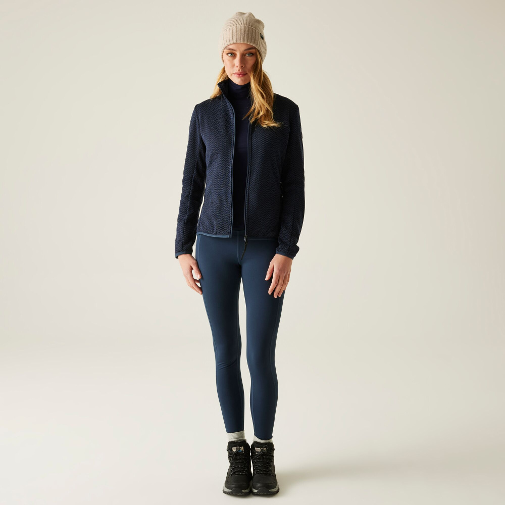 részlet REGATTA Elzie kék női outdoor pulóver kényelmes anyagból, egész éves