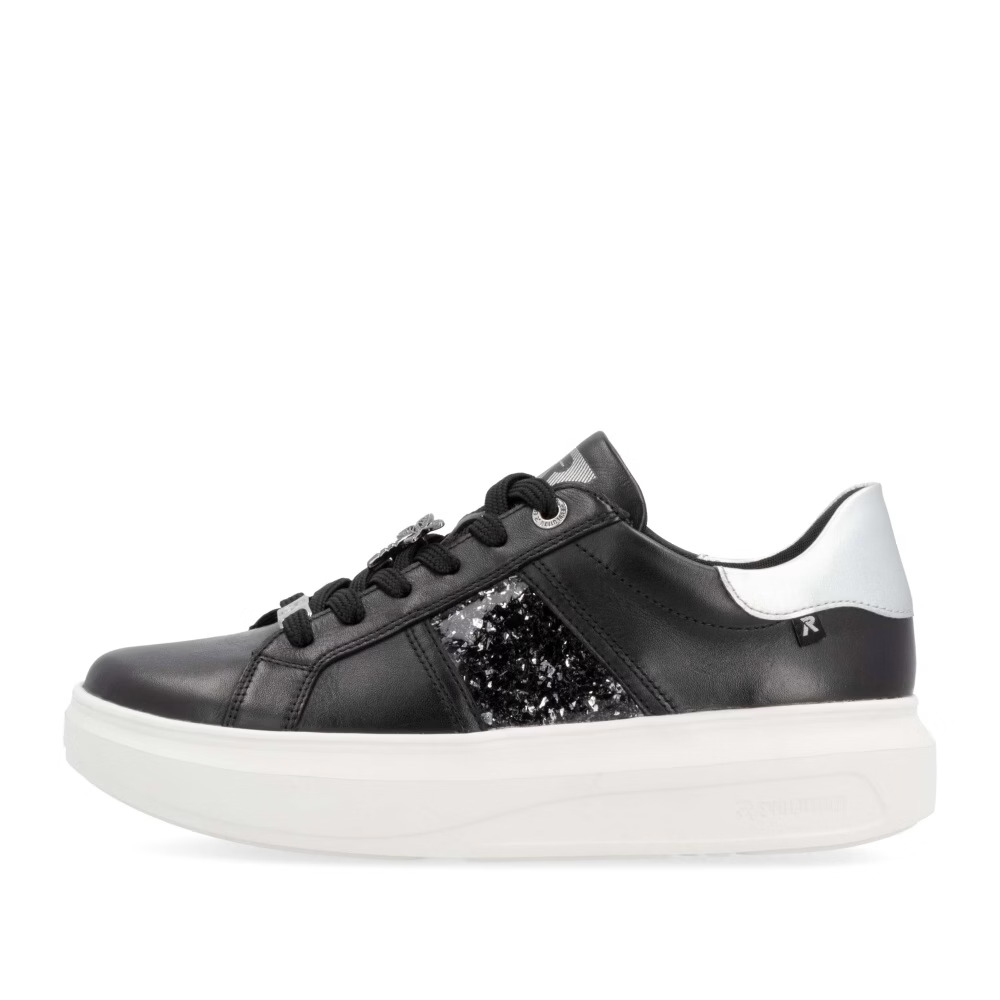részlet RIEKER Revolution W1202-00 női cipő