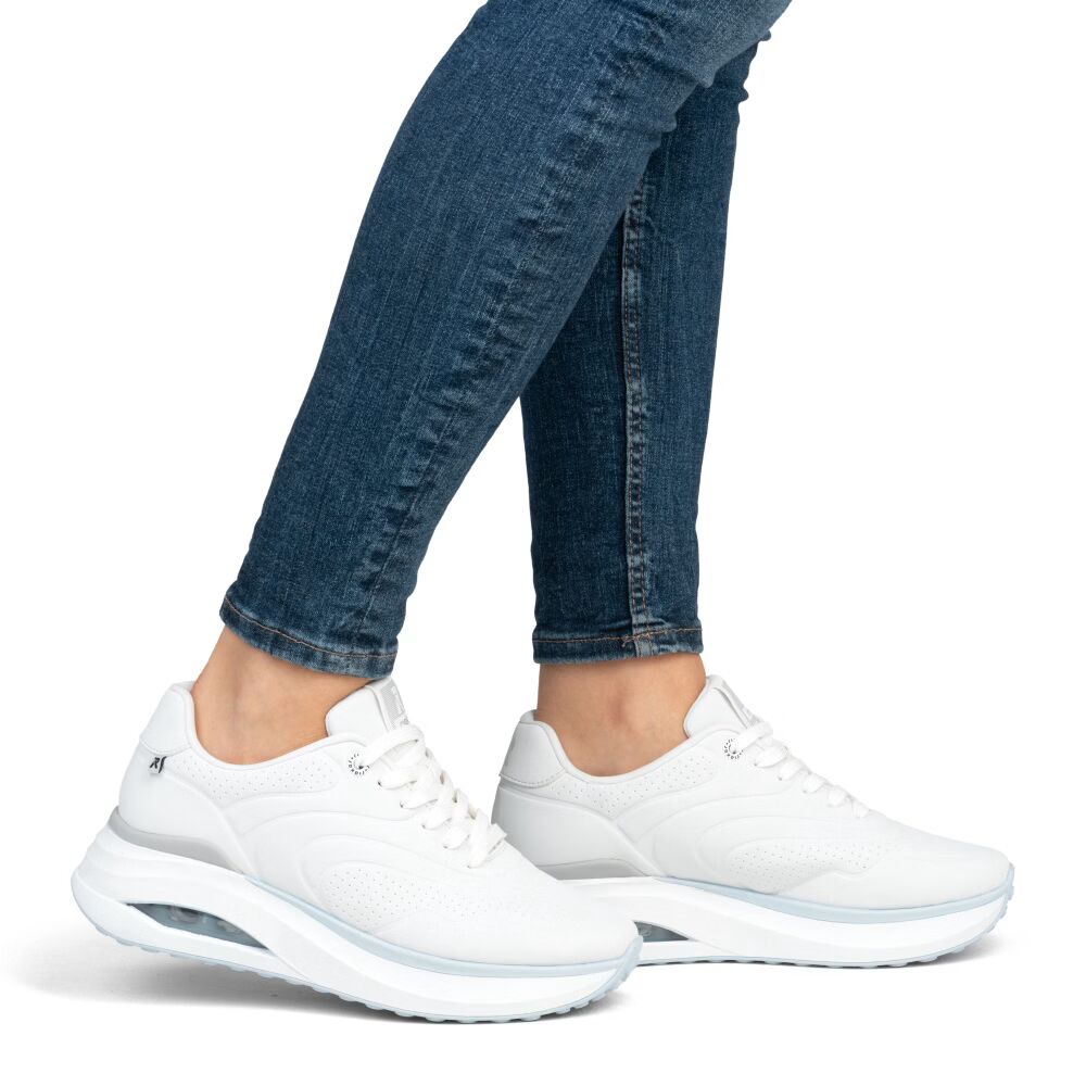 részlet RIEKER W2700-80 női cipő