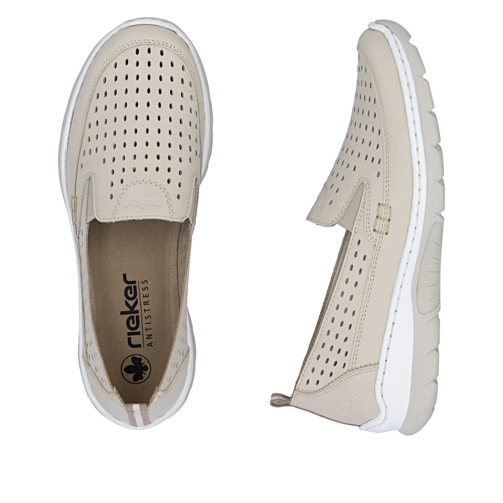 részlet RIEKER L32F4-60 bézs női nyári balerina, antistress talp