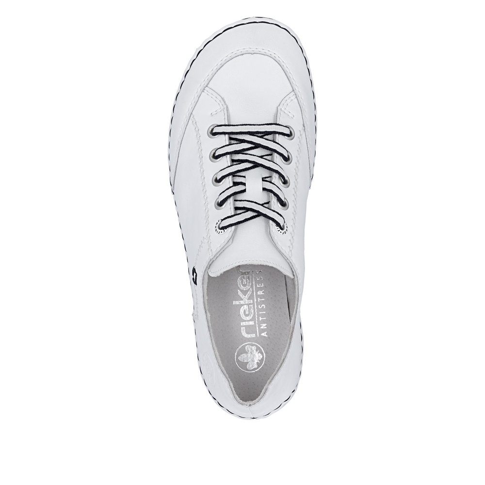 részlet RIEKER 55901-80 fehér női bőr sneaker, modern megjelenés, Antistress talp