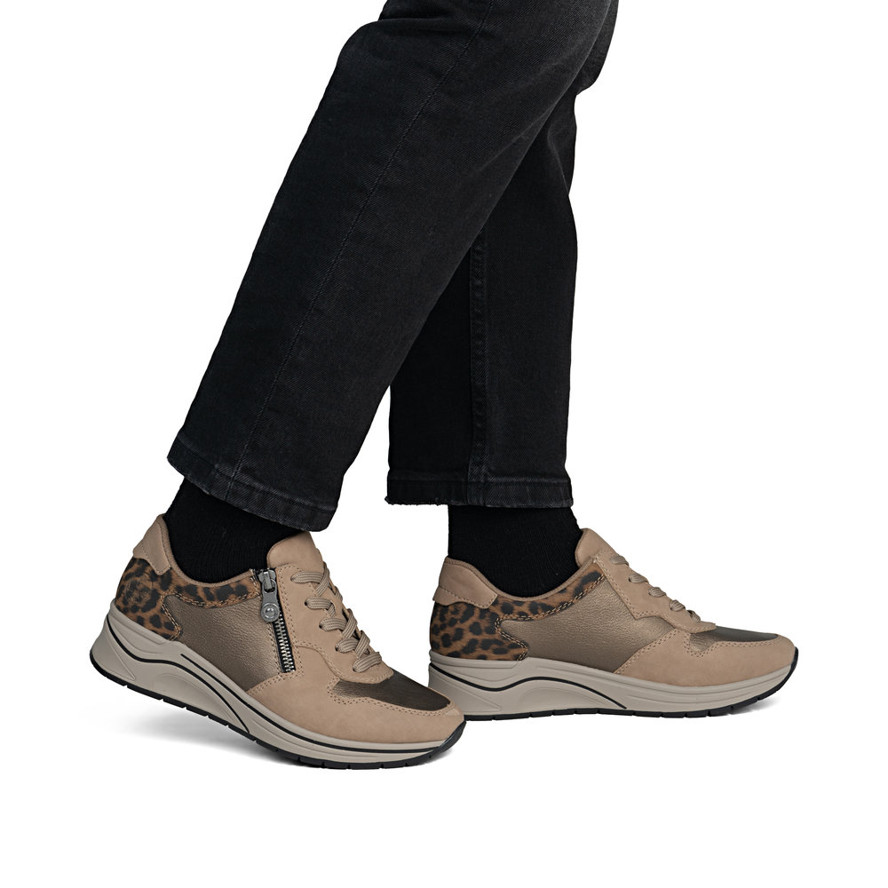 részlet RIEKER N9503-20 bézs női sportcipő, Antistress talp, modern