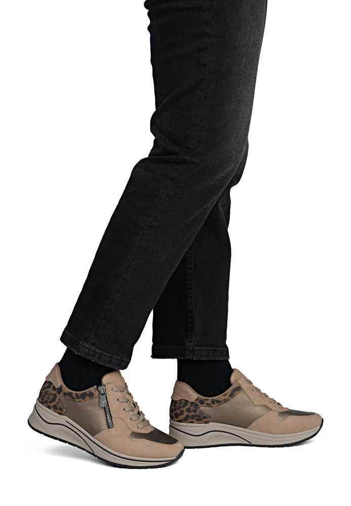részlet RIEKER N9503-20 bézs női sportcipő, Antistress talp, modern