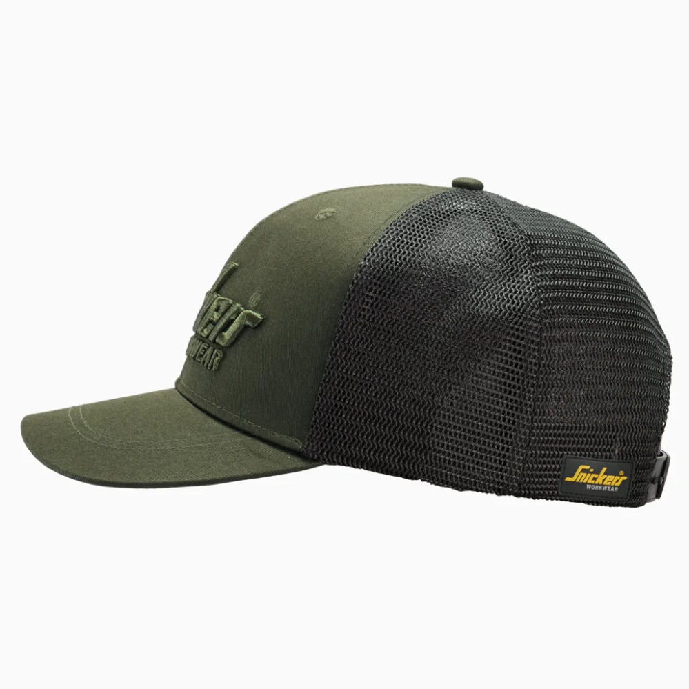 részlet SNICKERS Trucker Cap zöld férfi baseball sapka