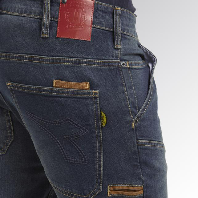 részlet DIADORA Stone Plus Jeans Stretch férfi nadrág