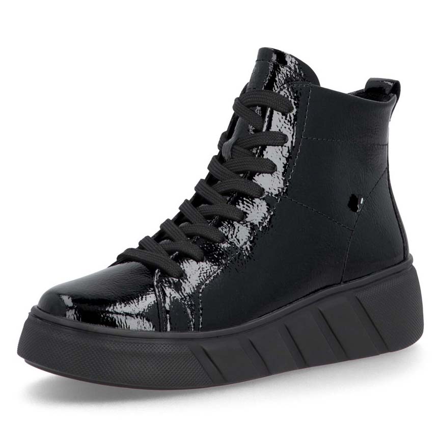 részlet RIEKER W2661-01 fekete női bőr bokacsizma, modern és kényelmes