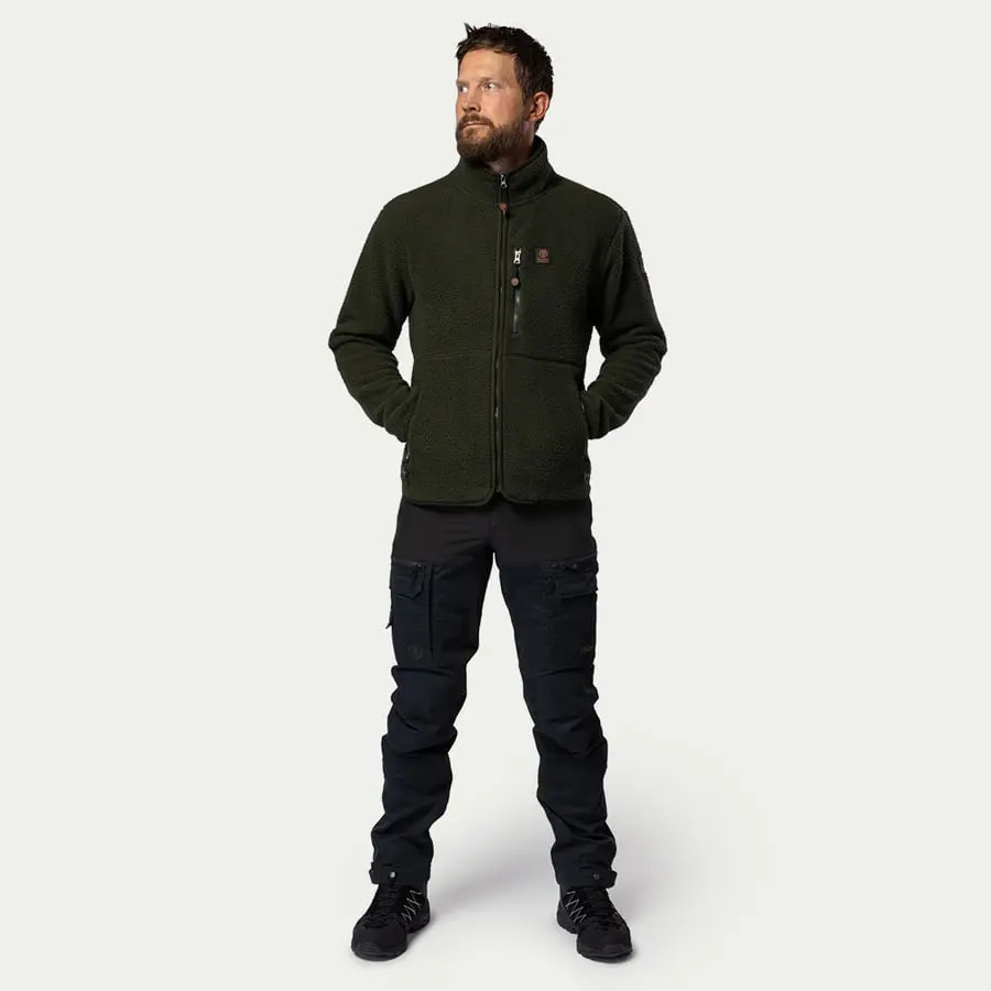 részlet Beyond Nordic Sweden Teddy férfi dzseki