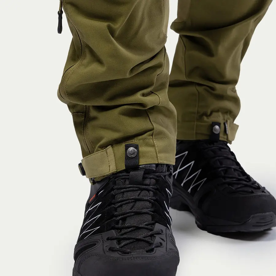 részlet Beyond Nordic Sweden Teflon EcoElite® RECCO túranadrág