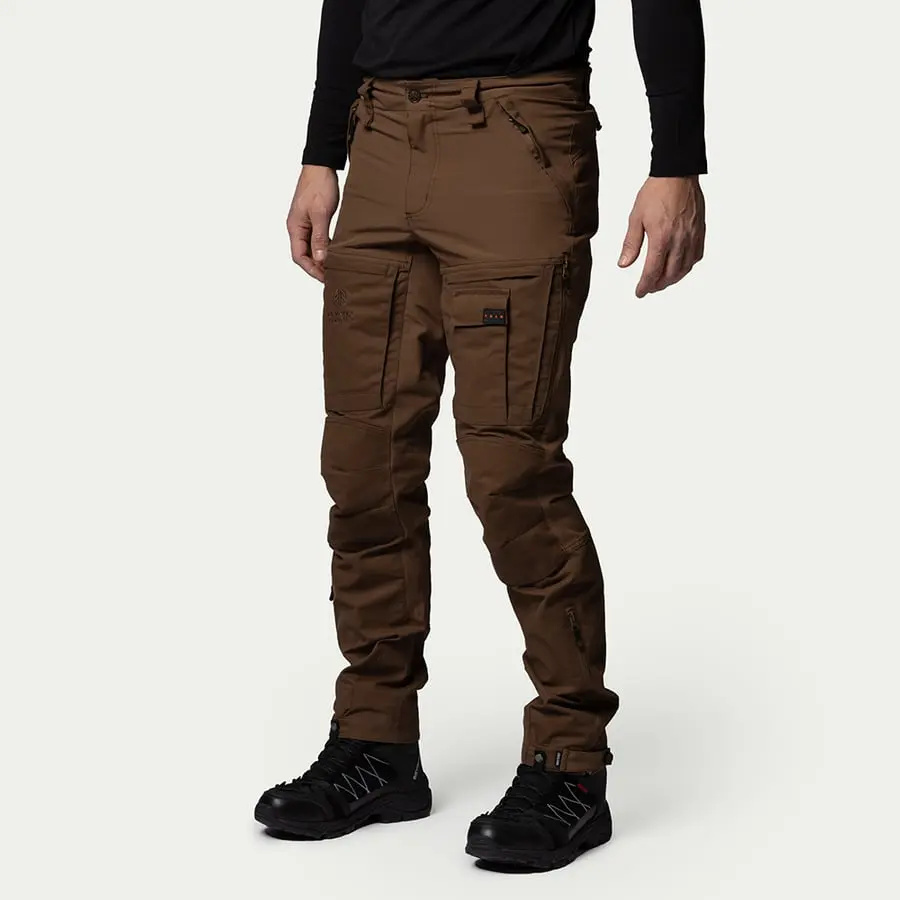 részlet Beyond Nordic Sweden Teflon EcoElite® RECCO túranadrág