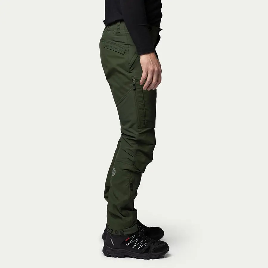 részlet Beyond Nordic Sweden Teflon EcoElite® RECCO túranadrág