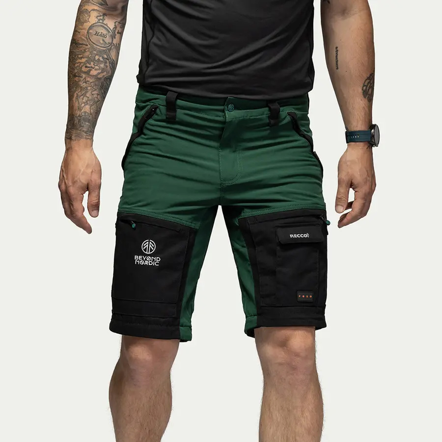 részlet Beyond Nordic Sweden Zip-Off Teflon EcoElite® túranadrág