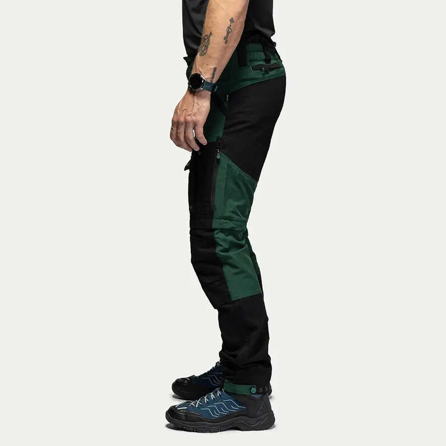 részlet Beyond Nordic Sweden Zip-Off Teflon EcoElite® túranadrág