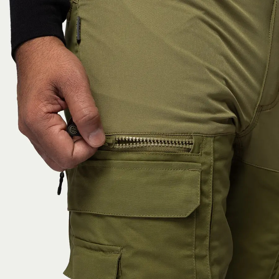 részlet Beyond Nordic Sweden férfi zöld outdoor nadrág stretch kényelmes vízlepergető