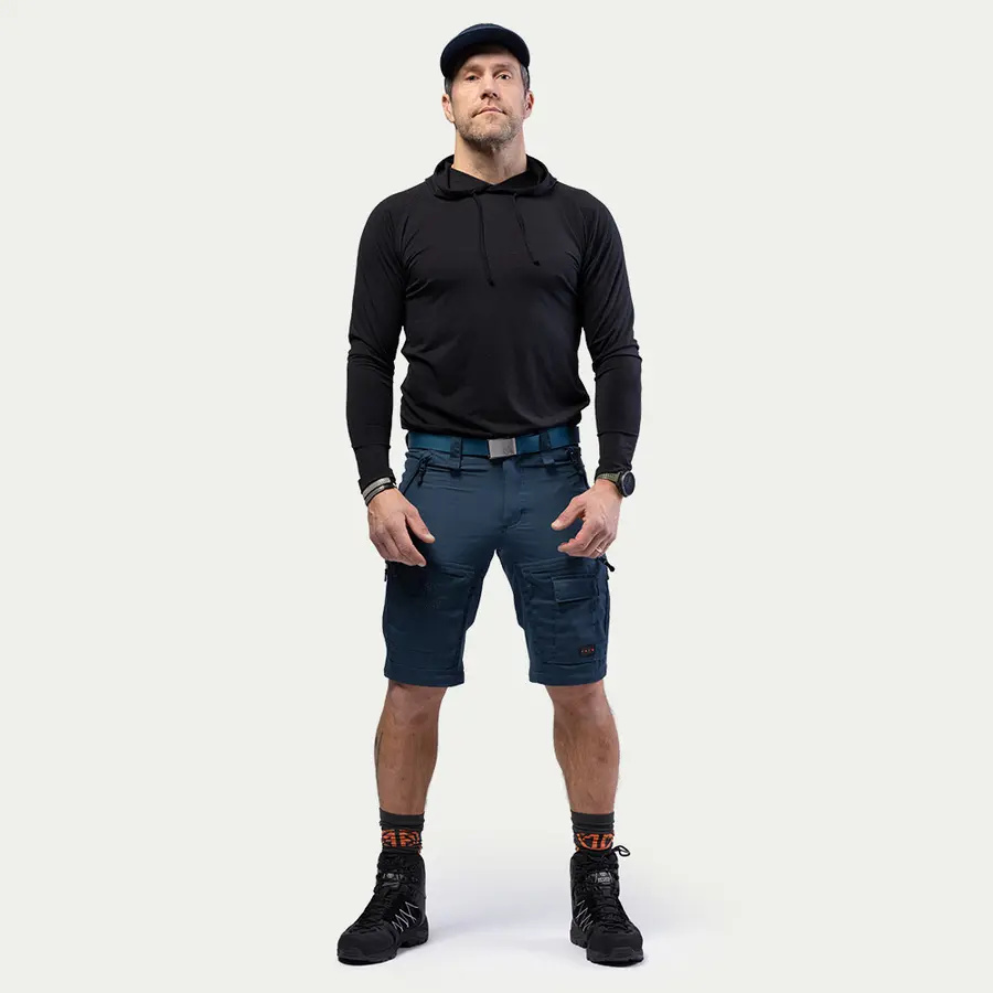 részlet Beyond Nordic Sweden férfi kék 2 az 1-ben outdoor nadrág, levehető szárakkal