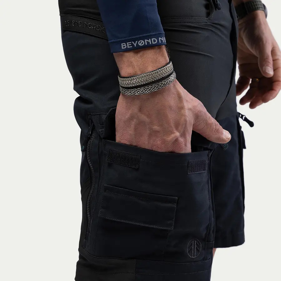 részlet Beyond Nordic Sweden BN010 Teflon EcoElite® férfi rövidnadrág