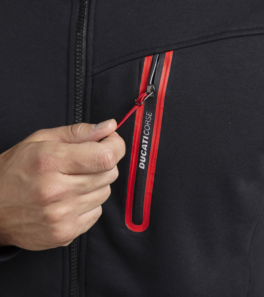 részlet DUCATI férfi pulóver